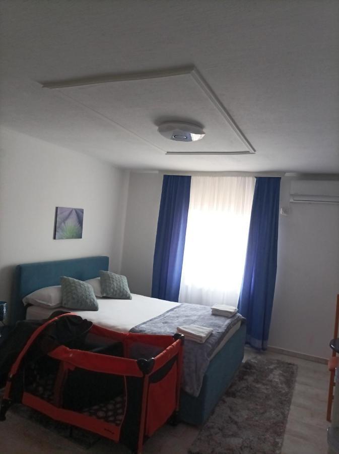 Hotel Arena Nikic à Osijek Extérieur photo