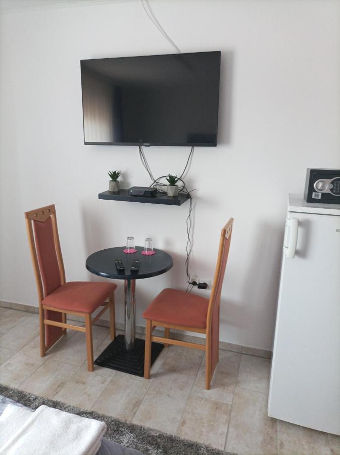 Hotel Arena Nikic à Osijek Extérieur photo