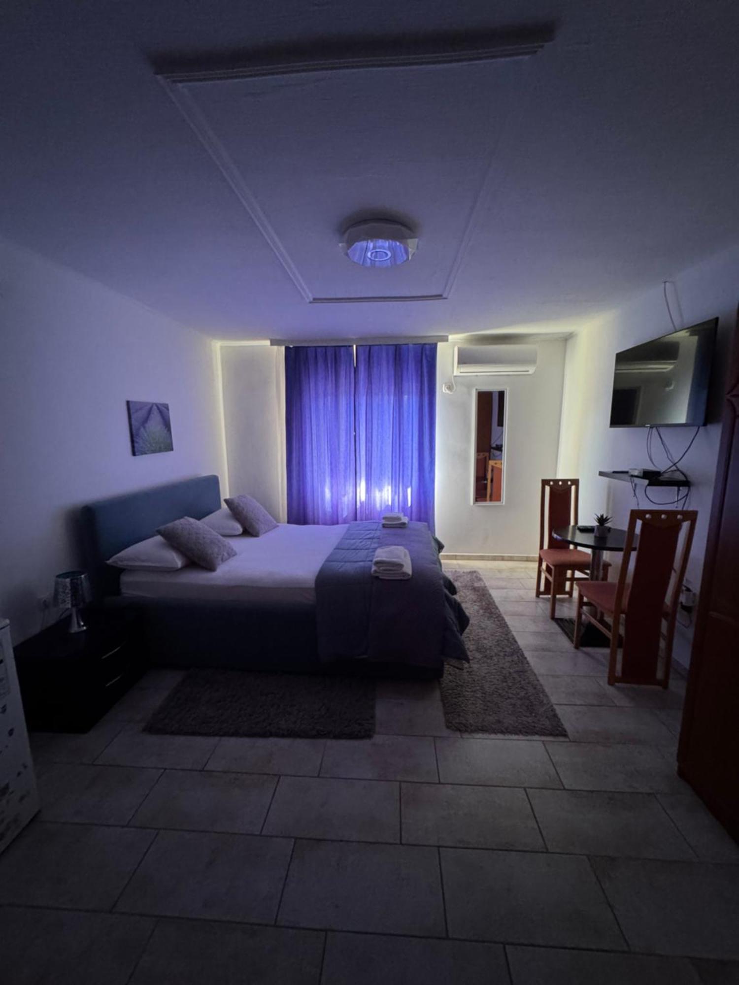 Hotel Arena Nikic à Osijek Extérieur photo